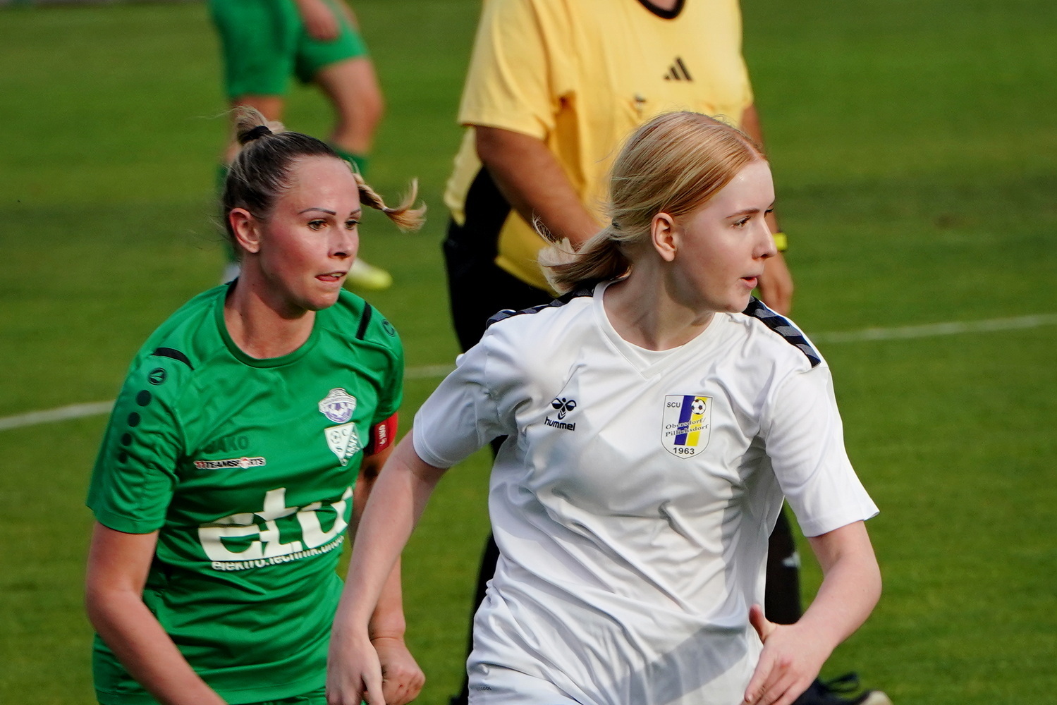 Frauenfusball-Lassee-15