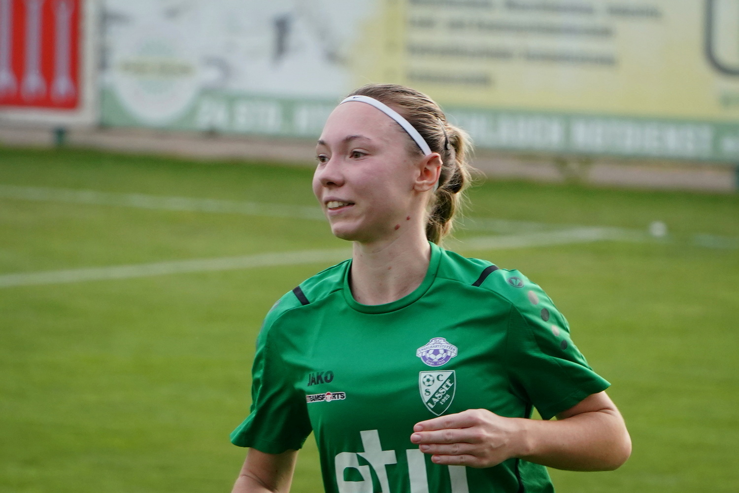 Frauenfusball-Lassee-36