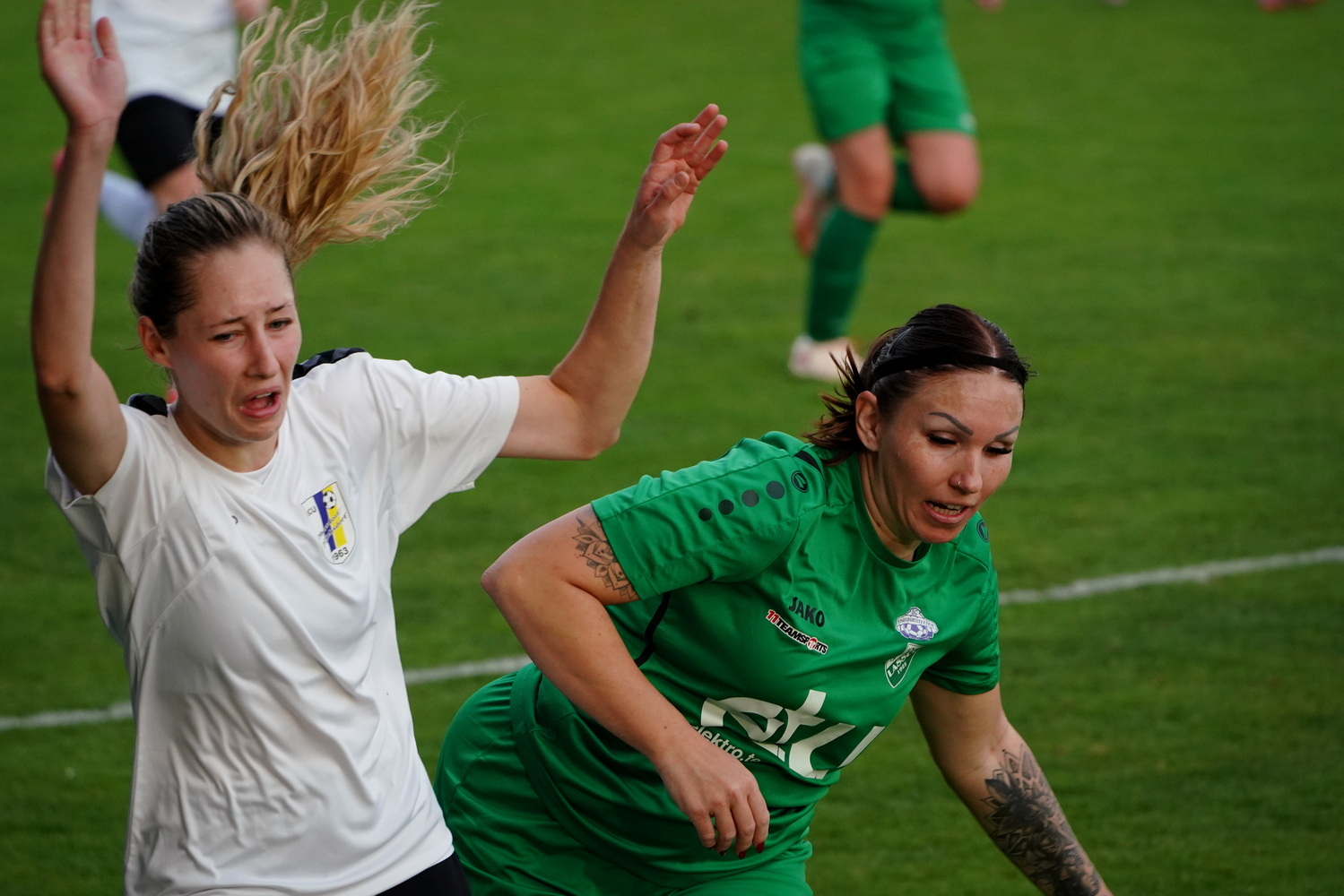 Frauenfusball-Lassee-55