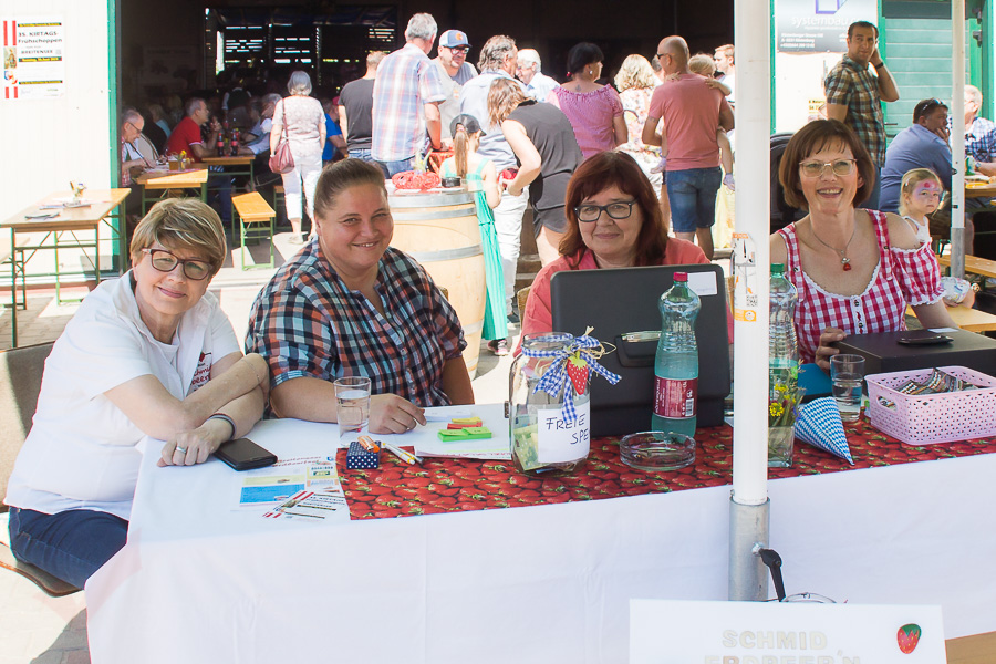 6. Breitenseer Erdbeerfest