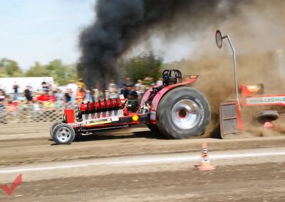 Traktorpulling Fuchsenbigl 2011