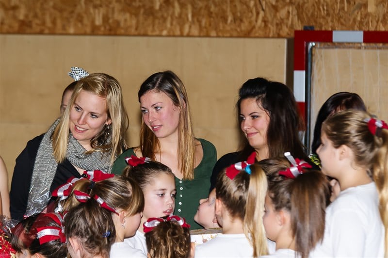 Aufführung der Panthers-Cheerleader 2013