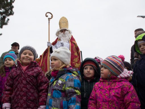 Der heilige Nikolaus kommt nach Breitensee