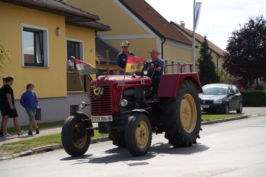 450-Jahre-Breitensee-Traktor-076