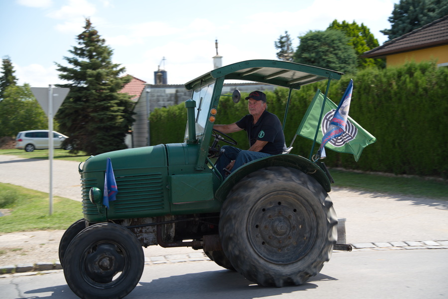450-Jahre-Breitensee-Traktor-084