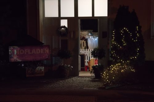 Punsch-bei-den-Schmidis-01