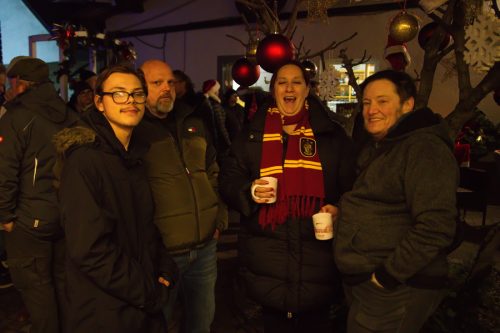 Punsch-bei-den-Schmidis-12