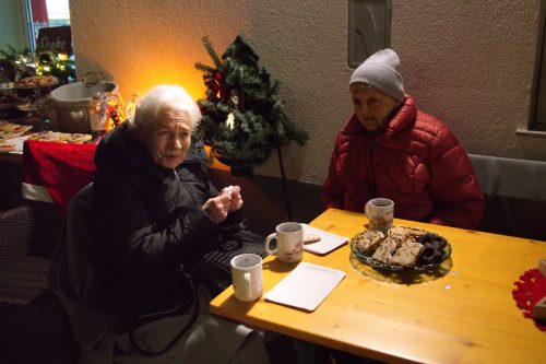 Punsch-bei-den-Schmidis-17